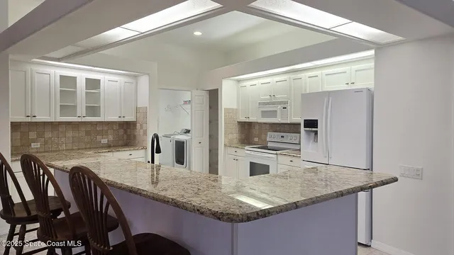 $3,400 | 7989 Bradwick Way, Melbourne, FL 32940