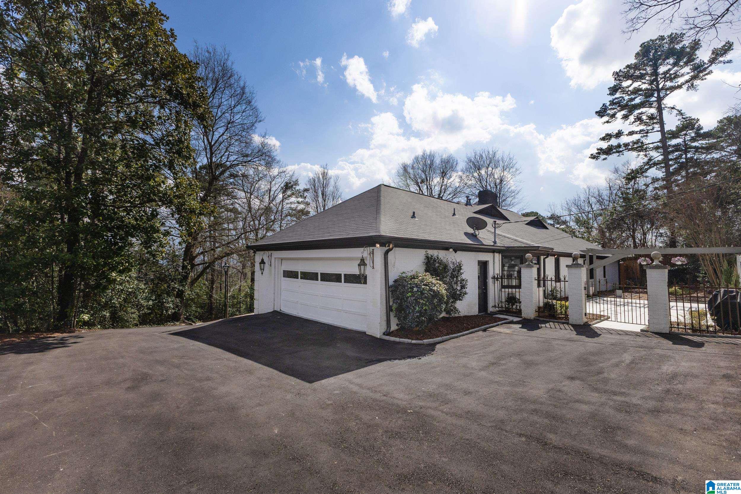 3568 Spring Valley Road Birmingham, AL 35223 - Photo 26 of 34