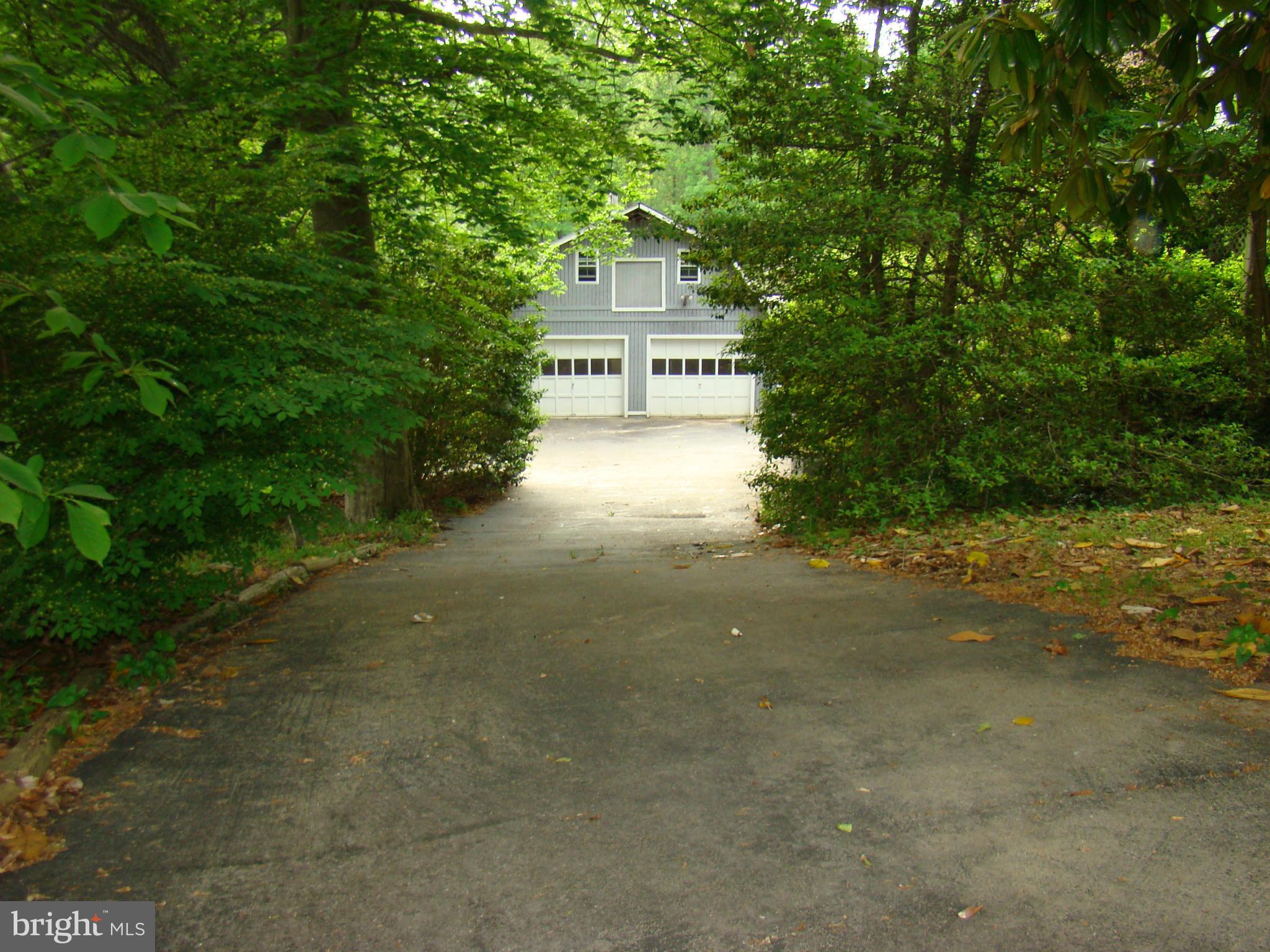 509 Clarks Run Road La Plata, MD 20646 - Photo 3 of 30 BIG Detached Garage