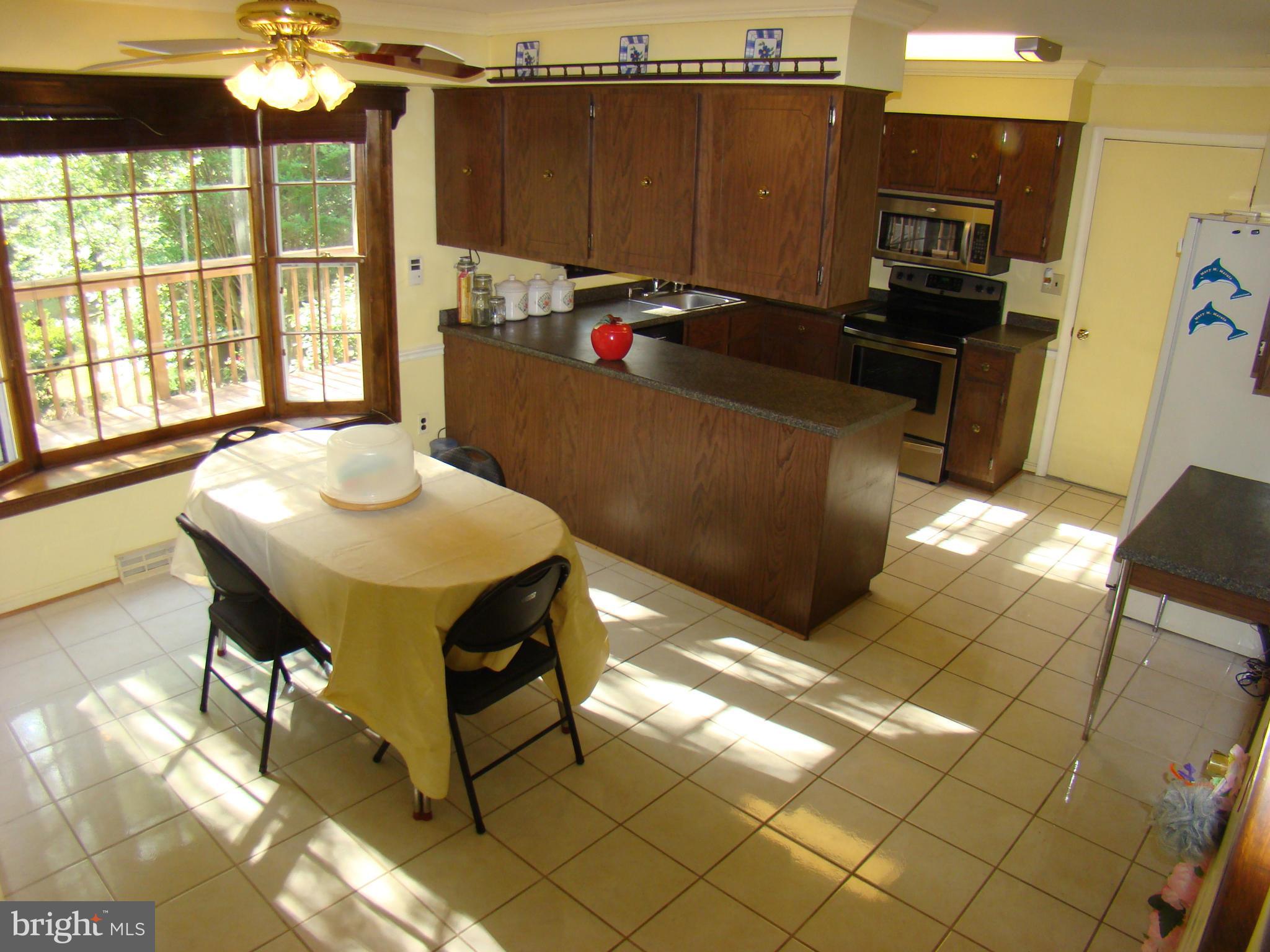 509 Clarks Run Road La Plata, MD 20646 - Photo 22 of 30 Kitchen w plenty of cabinets & table space