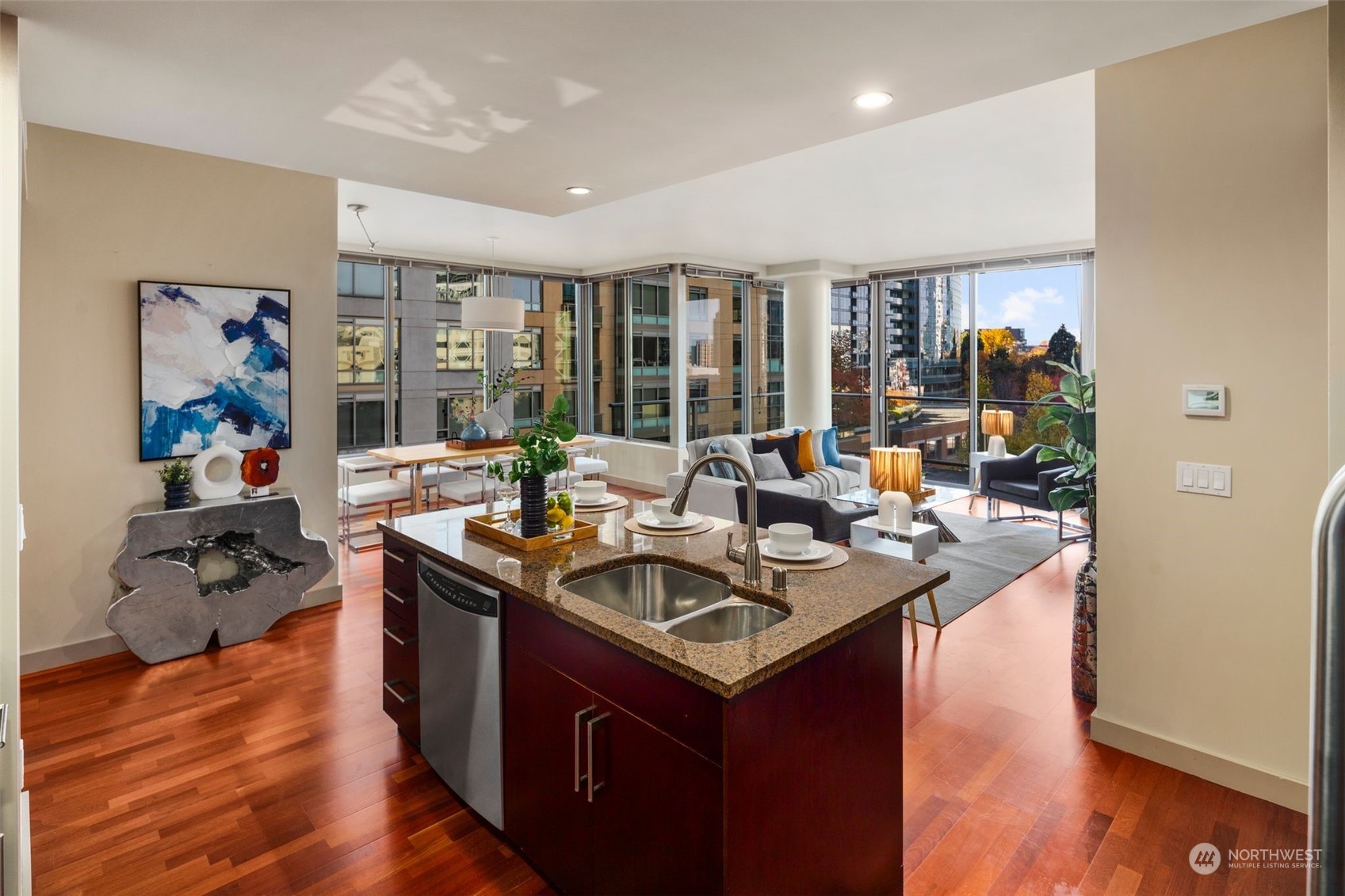910 Lenora Street, Unit S510 Seattle, WA 98121 - Photo 11 of 40