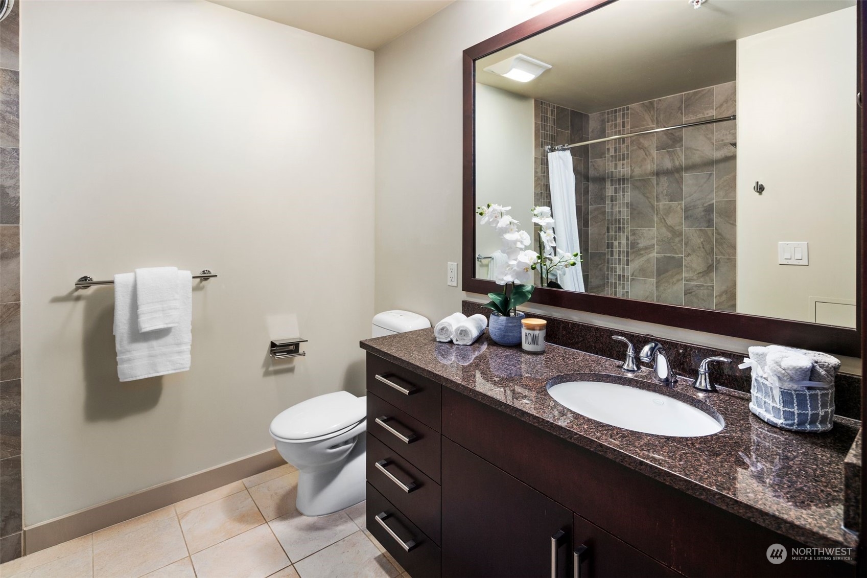 910 Lenora Street, Unit S510 Seattle, WA 98121 - Photo 21 of 40