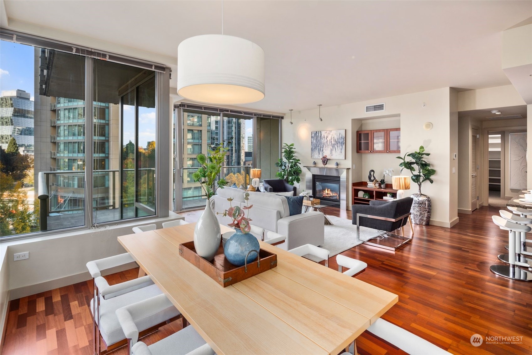 910 Lenora Street, Unit S510 Seattle, WA 98121 - Photo 7 of 40