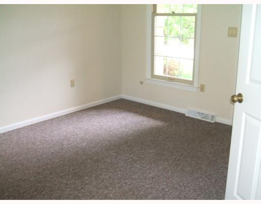 351 Hulton Road Penn Hills, PA 15147 - Photo 8 of 10 Den/Family/Great Room.
