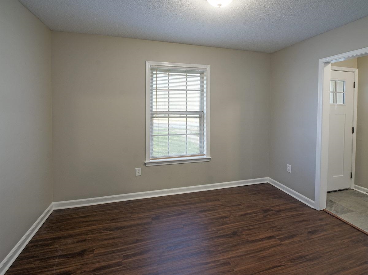 6731 Starkenburg Lane Memphis, TN 38115 - Photo 4 of 17