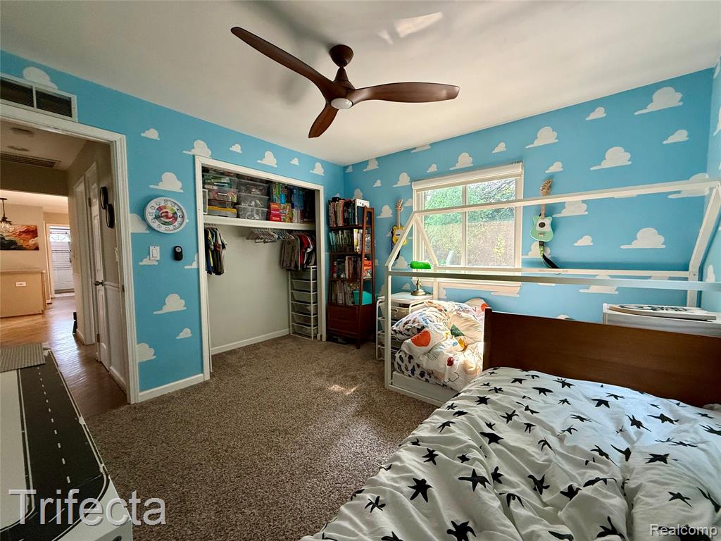 47555 Dequindre Road Rochester Hills, MI 48307 - Photo 14 of 29