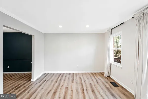 $3,450 | 8309 Highcliffe Court, Annandale, VA 22003