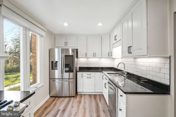 $3,450 | 8309 Highcliffe Court, Annandale, VA 22003