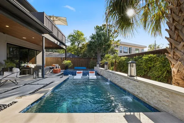 $18,000 | 9733 Mixon Drive, Dallas, TX 75220