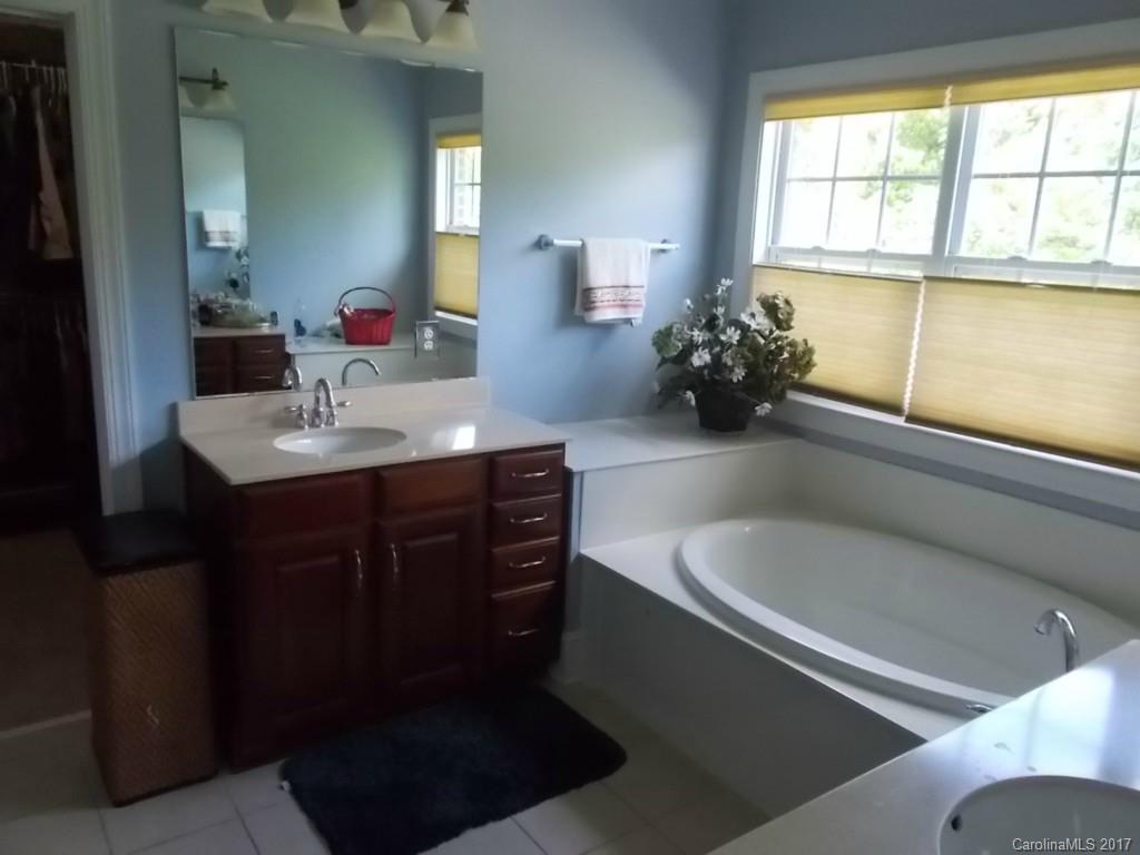 11526 Wheat Ridge Road Charlotte, NC 28277 - Photo 14 of 24