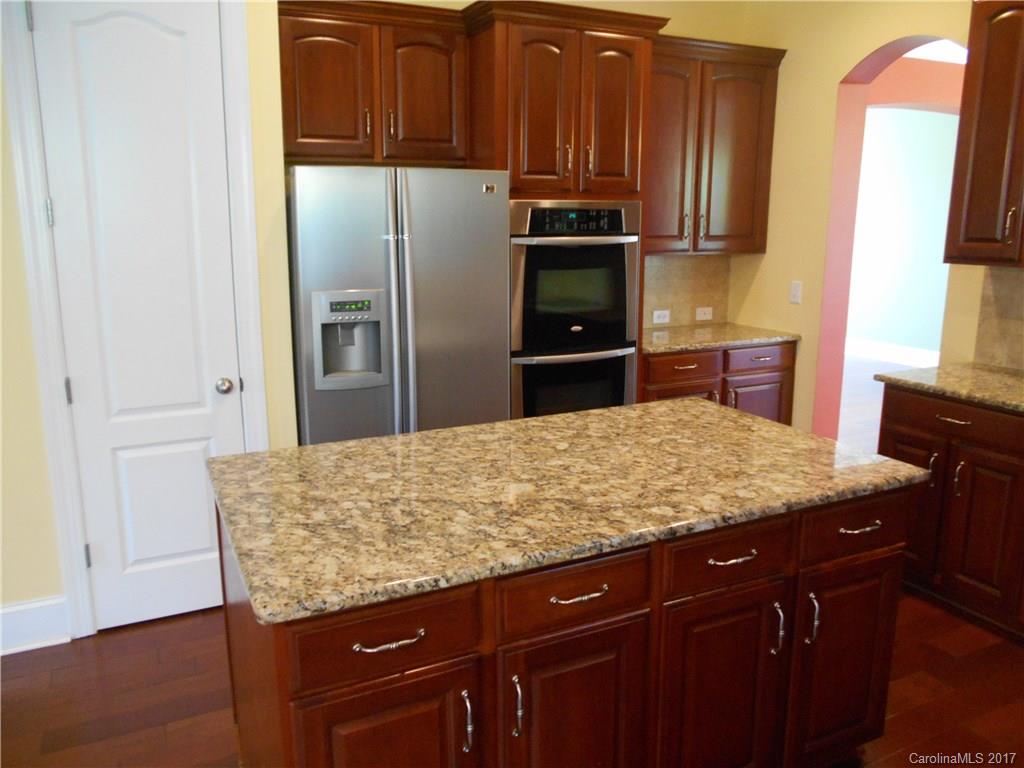 11526 Wheat Ridge Road Charlotte, NC 28277 - Photo 3 of 24
