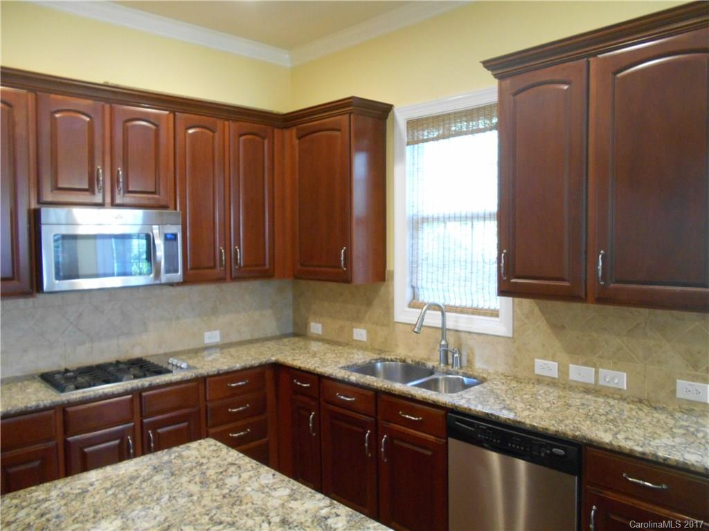 11526 Wheat Ridge Road Charlotte, NC 28277 - Photo 4 of 24