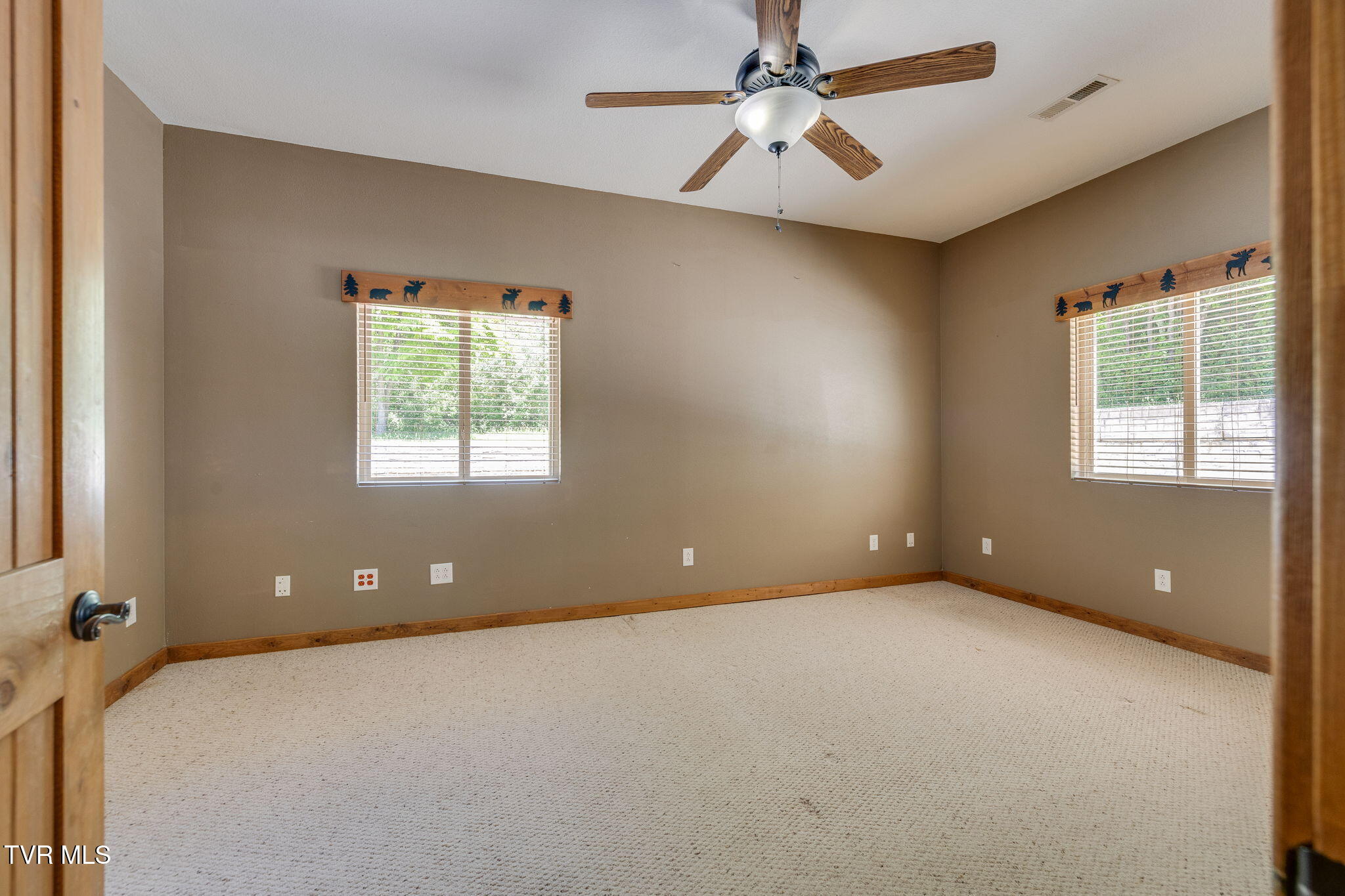 705 Union Chapel Road Afton, TN 37616 - Photo 21 of 73 014