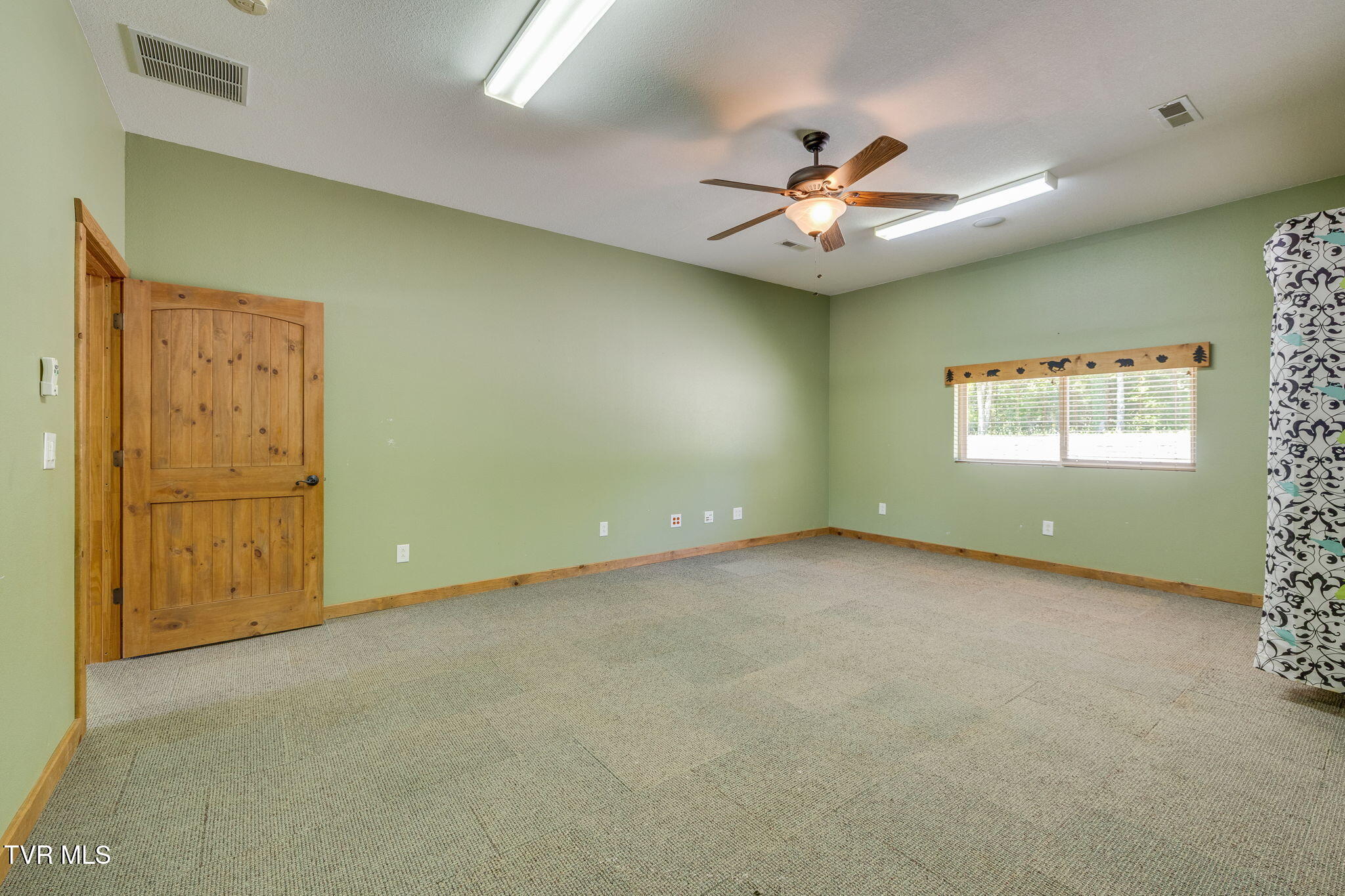 705 Union Chapel Road Afton, TN 37616 - Photo 31 of 73 028