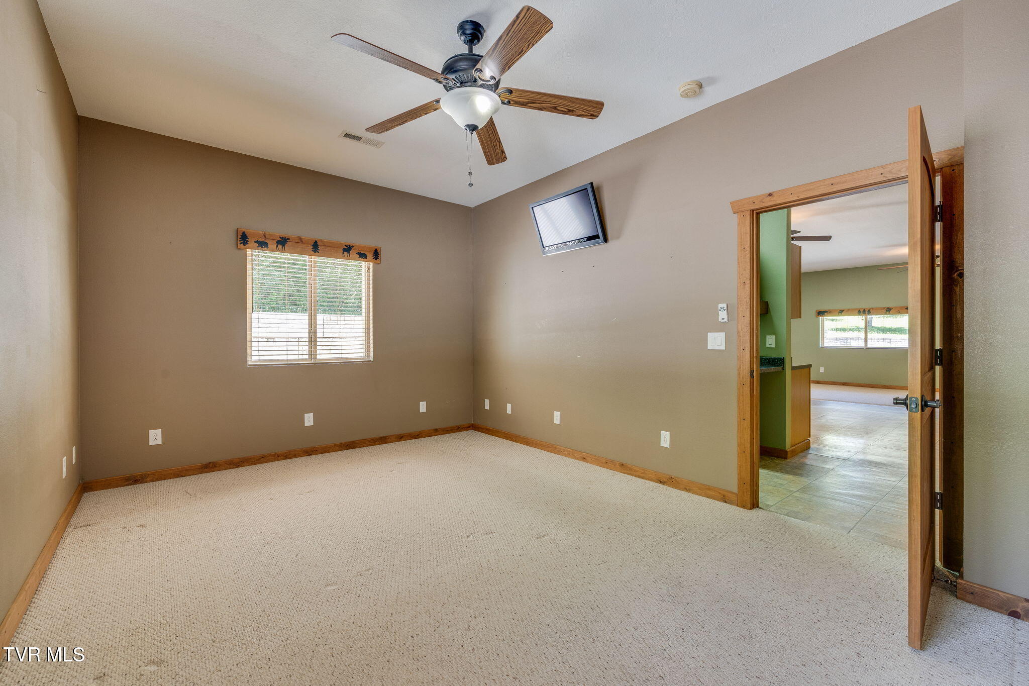 705 Union Chapel Road Afton, TN 37616 - Photo 7 of 73 015