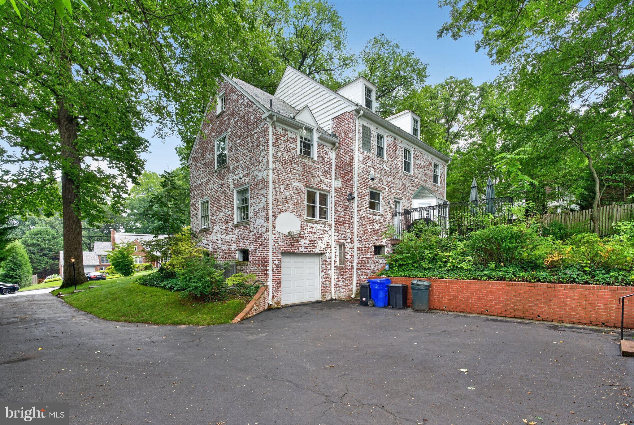 8112 Rayburn Road Bethesda, MD 20817 - Photo 4 of 52
