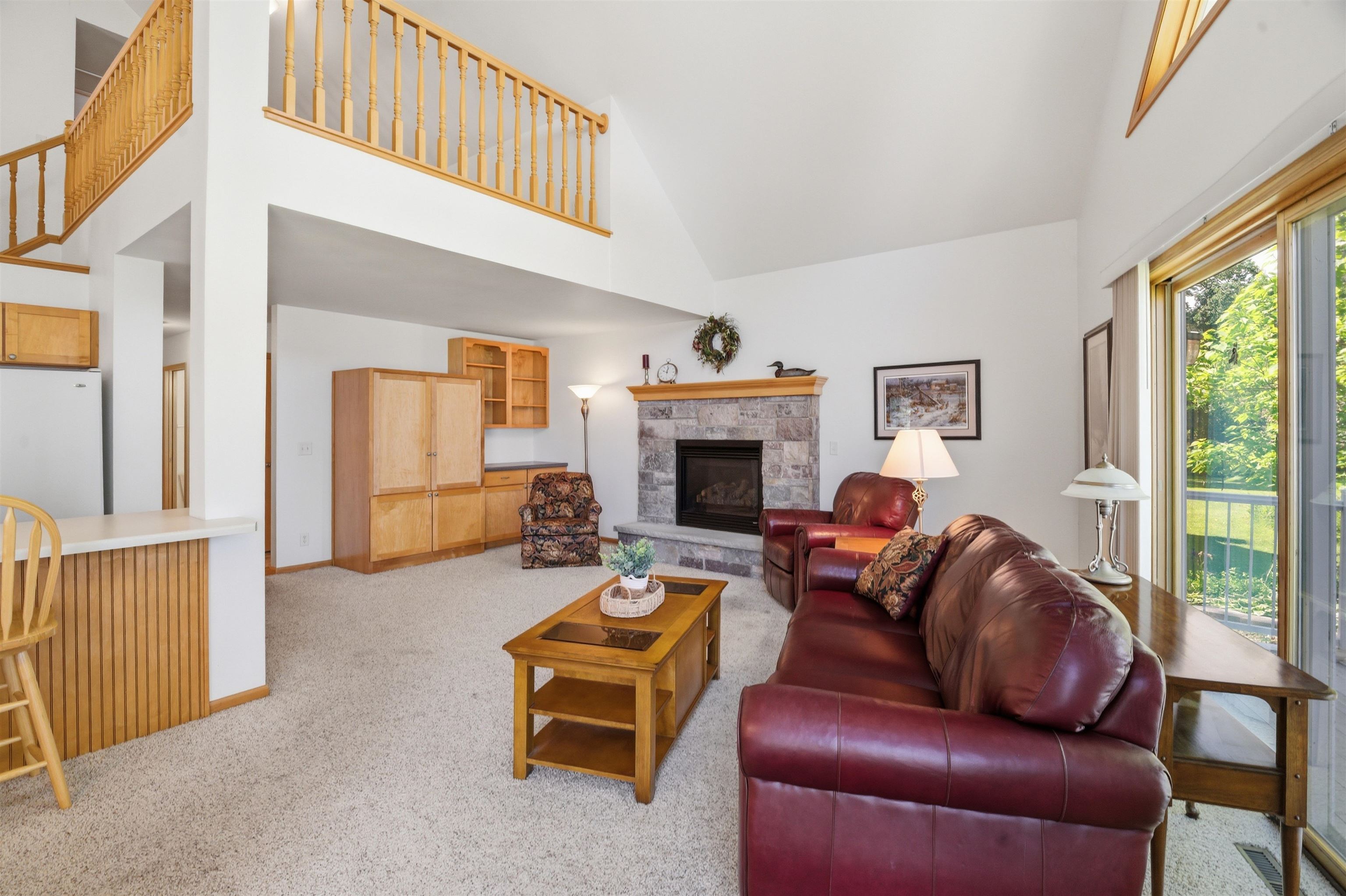 2146 Point Comfort Road Oshkosh, WI 54902 - Photo 11 of 66