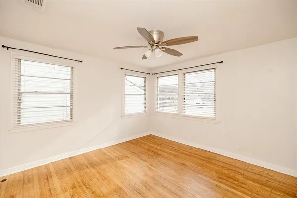 $1,695 | 6419 Lovett Avenue, Dallas, TX 75227