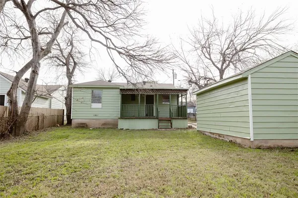 $1,695 | 6419 Lovett Avenue, Dallas, TX 75227