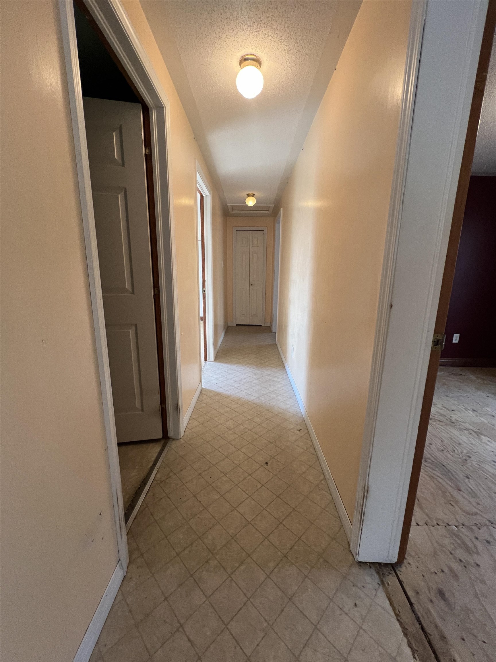 76 Griswold Drive Rockingham, VT 05101 - Photo 6 of 22 Gallery Image 6