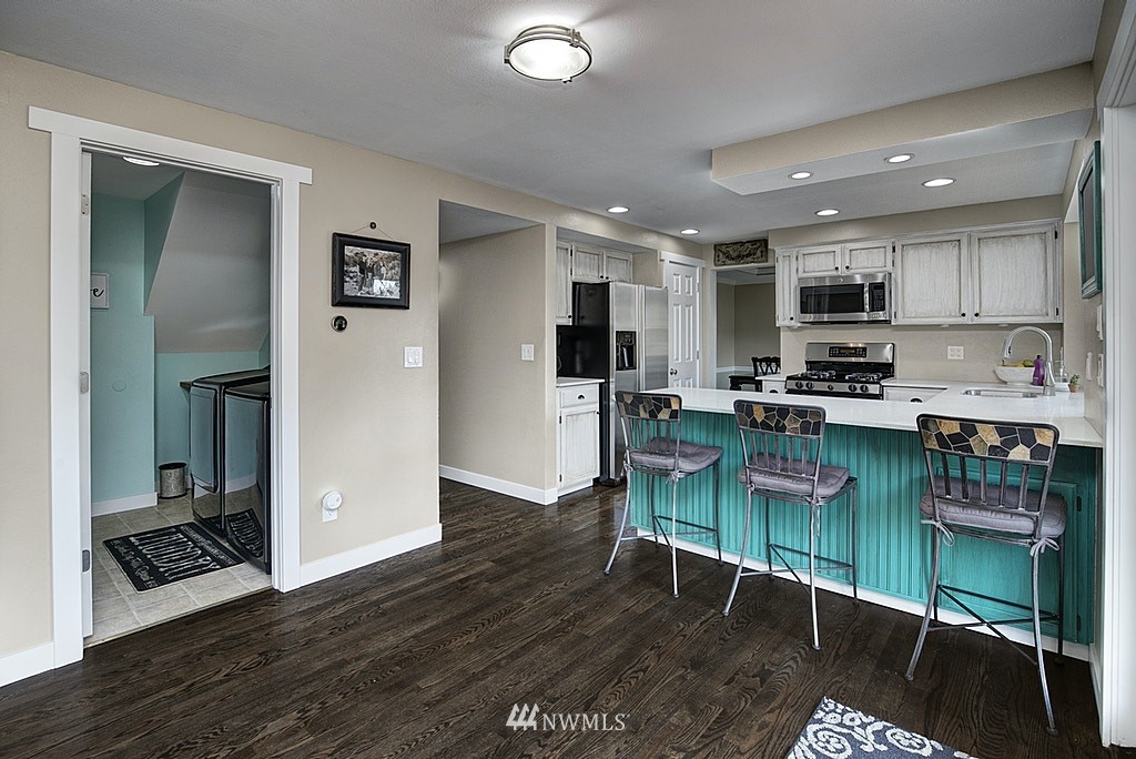 21112 33rd Drive Southeast Bothell, WA 98021 - Photo 10 of 31