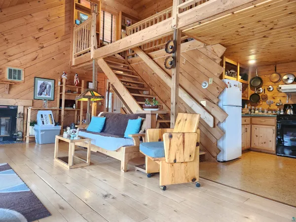 $275,000 | 332 North 1st Street, Bayfield, WI 54814