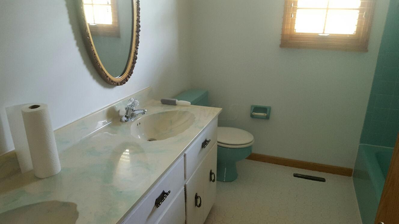 13416 Commercial Point Road Ashville, OH 43103 - Photo 16 of 24 Gallery Image 16