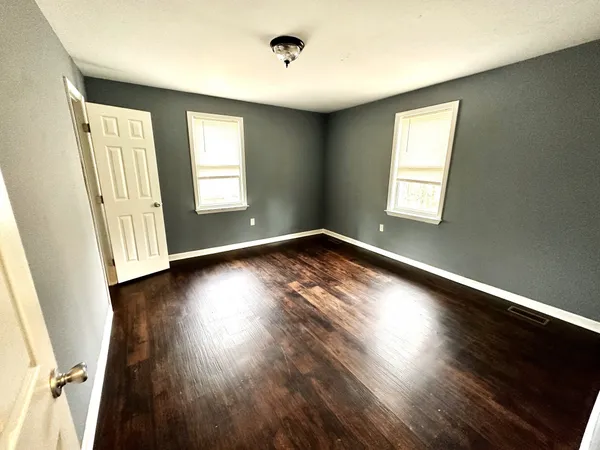 $895 | 896 Locust Drive, Clarksville, TN 37040