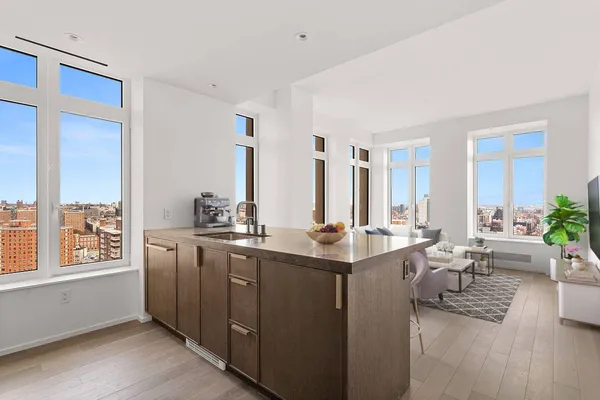 $6,500 | 543 West 122nd Street, Unit 18D | Morningside Heights