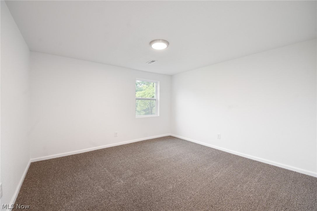 14284 Chardon-Windsor Road Chardon, OH 44024 - Photo 30 of 38