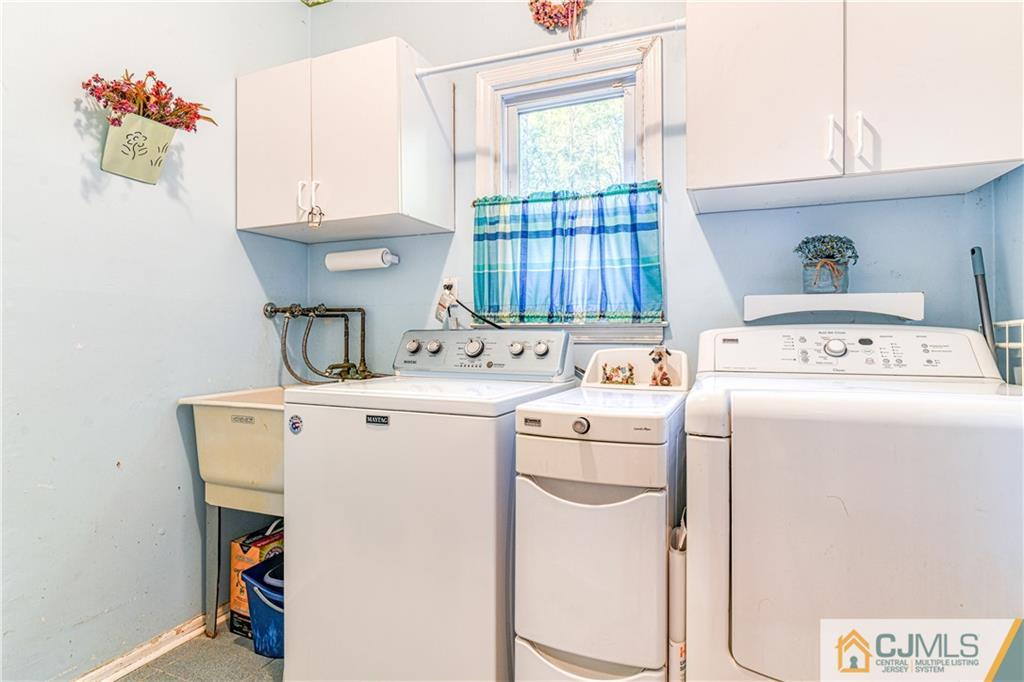 26 Woodmere Road North Brunswick, NJ 08902 - Photo 27 of 49 Gallery Image 27