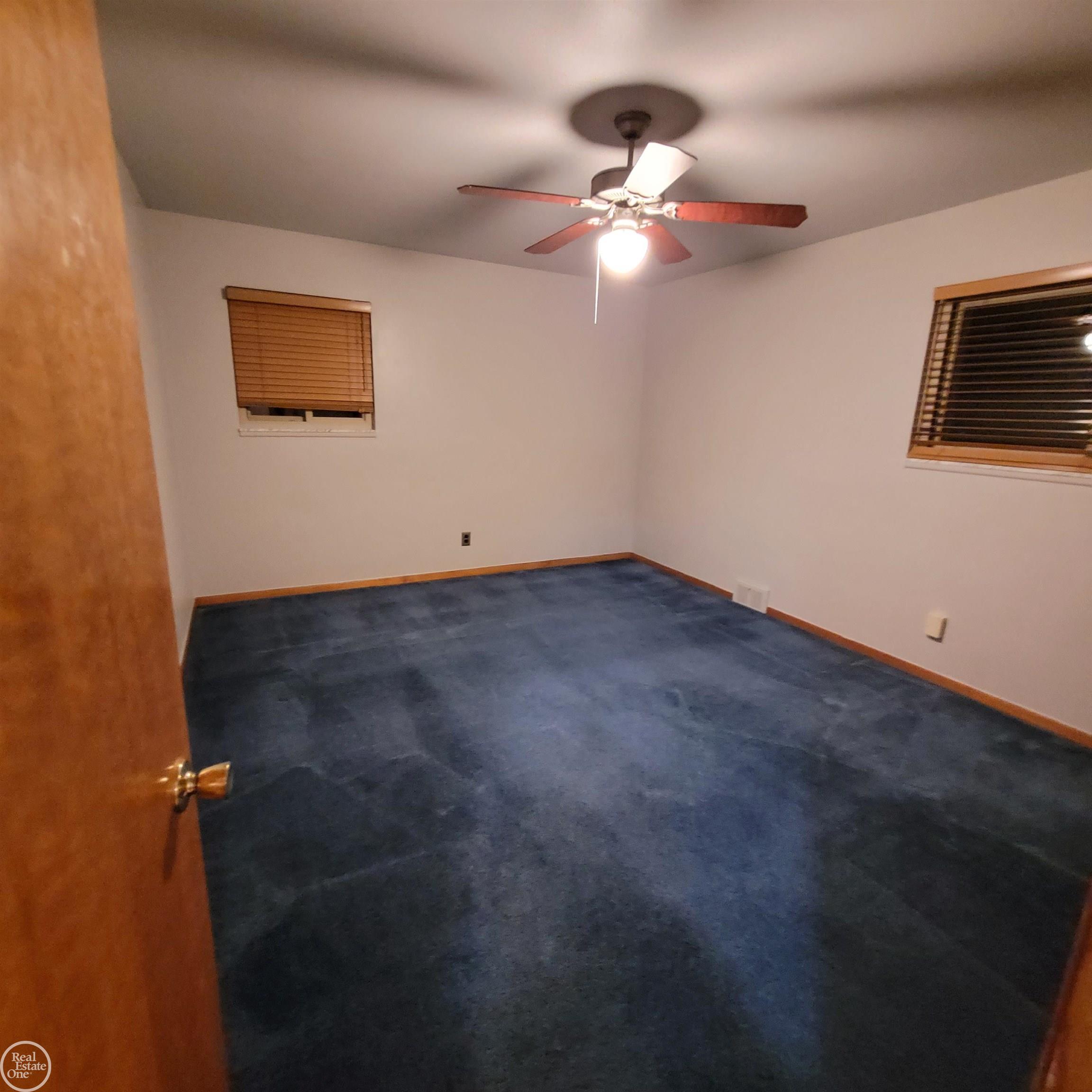 58092 Mound Road Washington, MI 48094 - Photo 17 of 33 50146853-effe2f78-89f4-4e8f-9662-240b2ccb6699.JPG