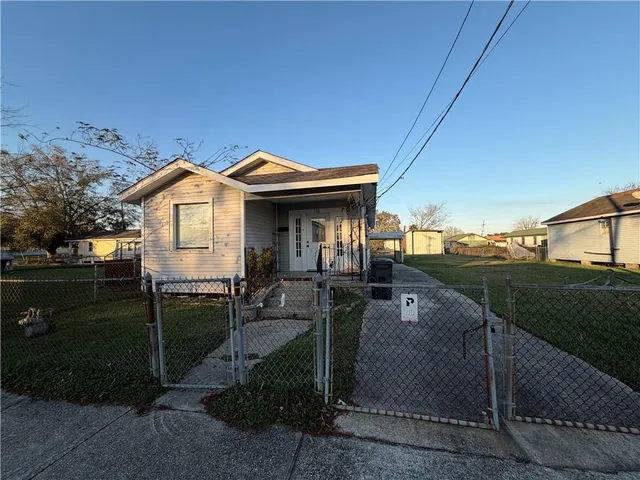 $1,800 | 120 Otto Street, Westwego, LA 70094