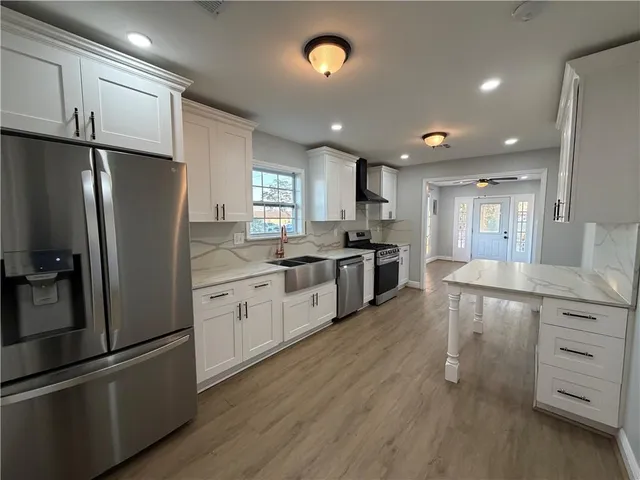 $1,800 | 120 Otto Street, Westwego, LA 70094