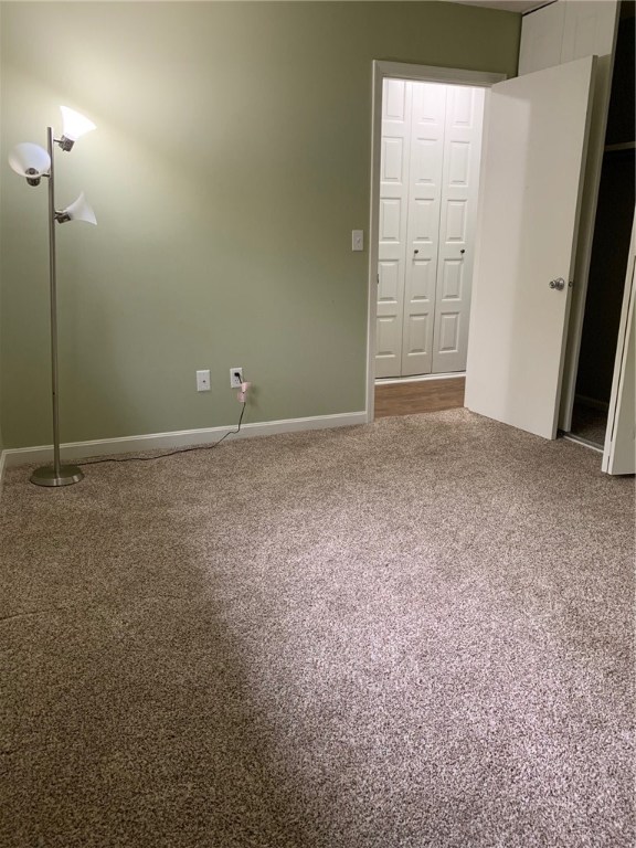 92 Fox Ridge Crescent Warwick, RI 02886 - Photo 12 of 23 Gallery Image 12