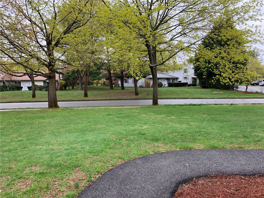 92 Fox Ridge Crescent Warwick, RI 02886 - Photo 22 of 23 Gallery Image 22