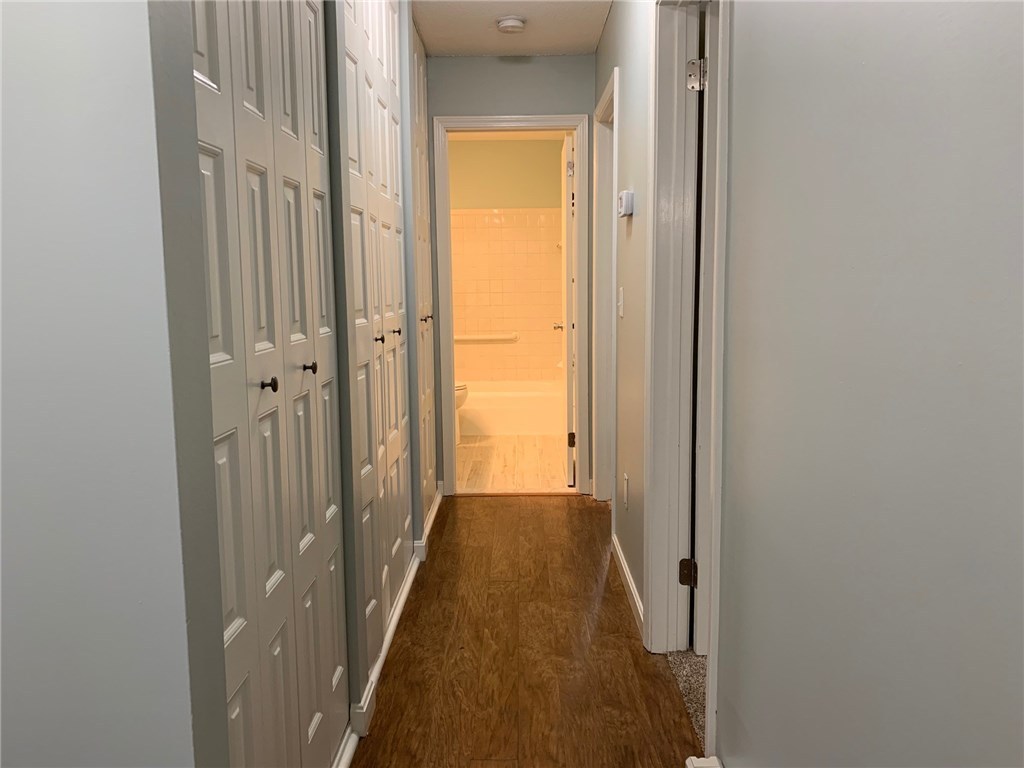 92 Fox Ridge Crescent Warwick, RI 02886 - Photo 7 of 23 Gallery Image 7