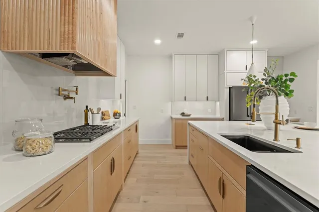 $2,195,000 | 7210 Baxtershire Drive, Dallas, TX 75230