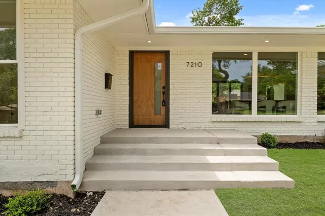 $2,195,000 | 7210 Baxtershire Drive, Dallas, TX 75230
