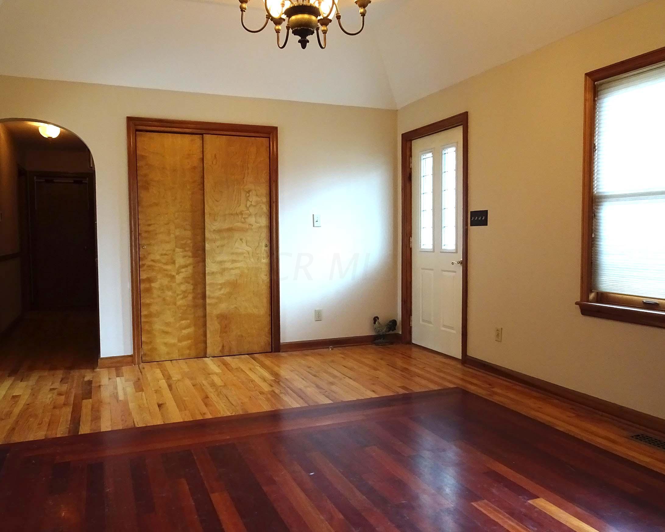 4930 Royalton Road Southwest Lancaster, OH 43130 - Photo 7 of 24