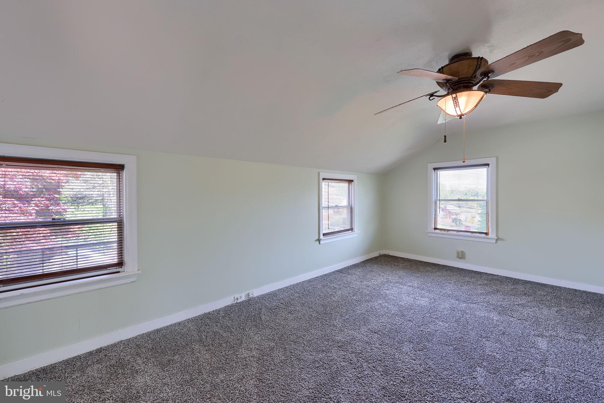 1310 Clark Street Lancaster, PA 17602 - Photo 18 of 37