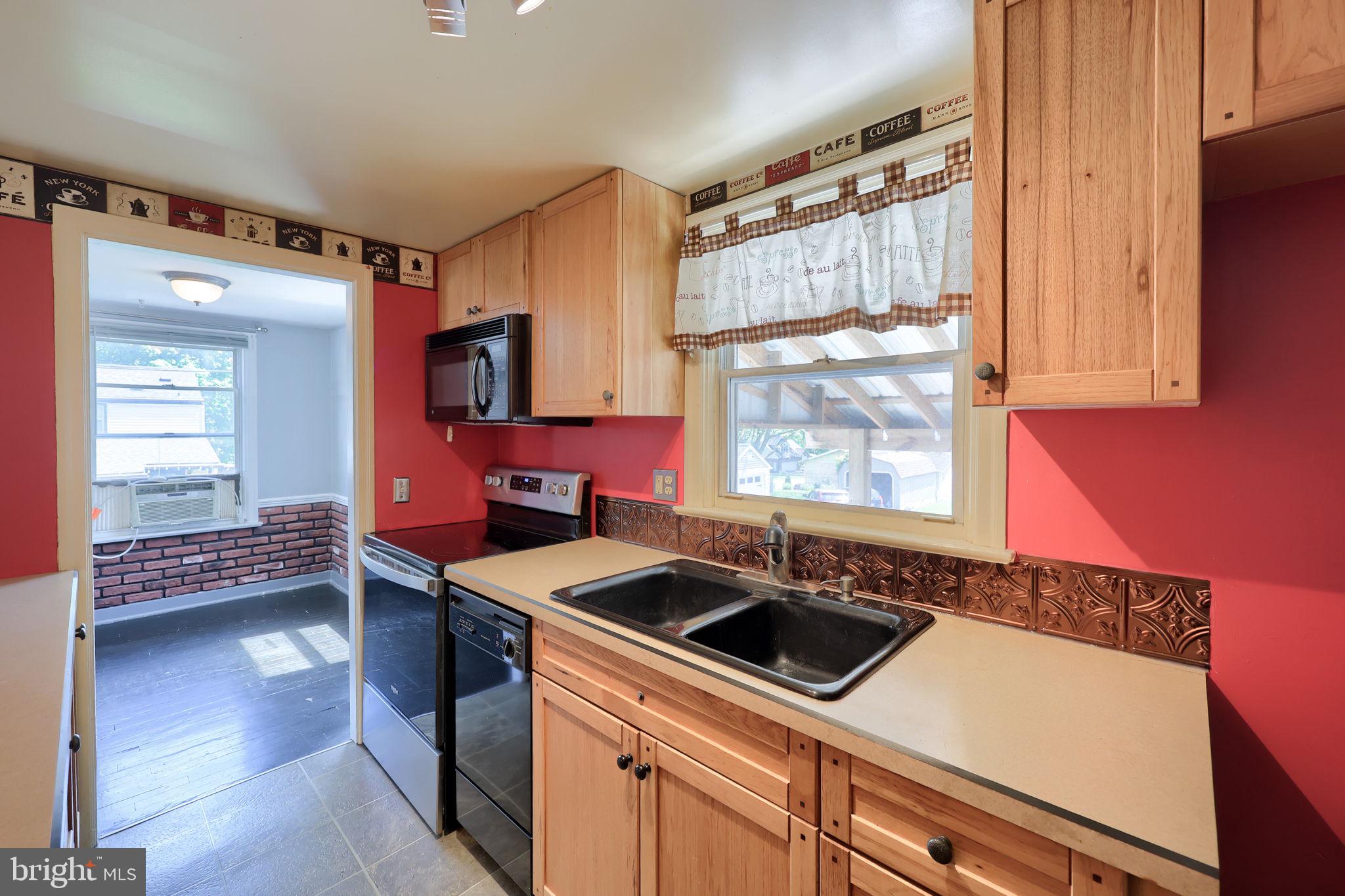 1310 Clark Street Lancaster, PA 17602 - Photo 21 of 37