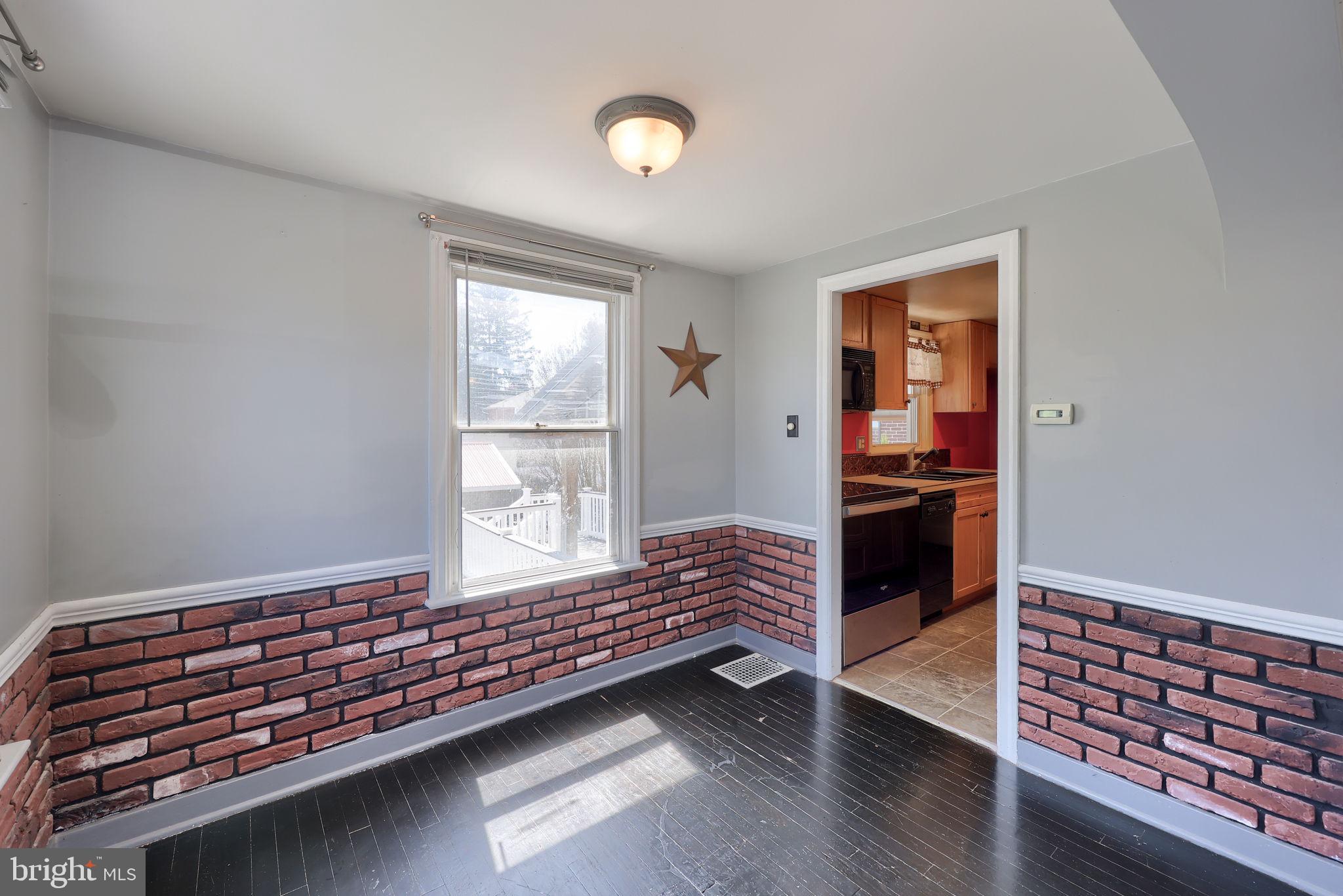 1310 Clark Street Lancaster, PA 17602 - Photo 23 of 37