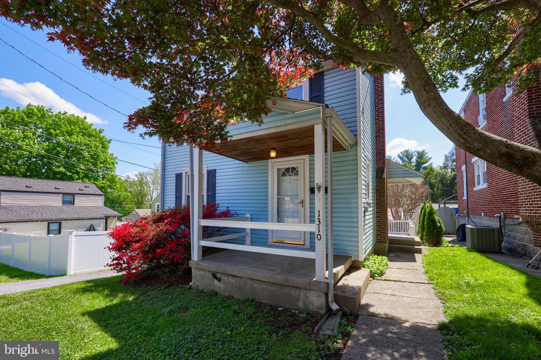 1310 Clark Street Lancaster, PA 17602 - Photo 3 of 37