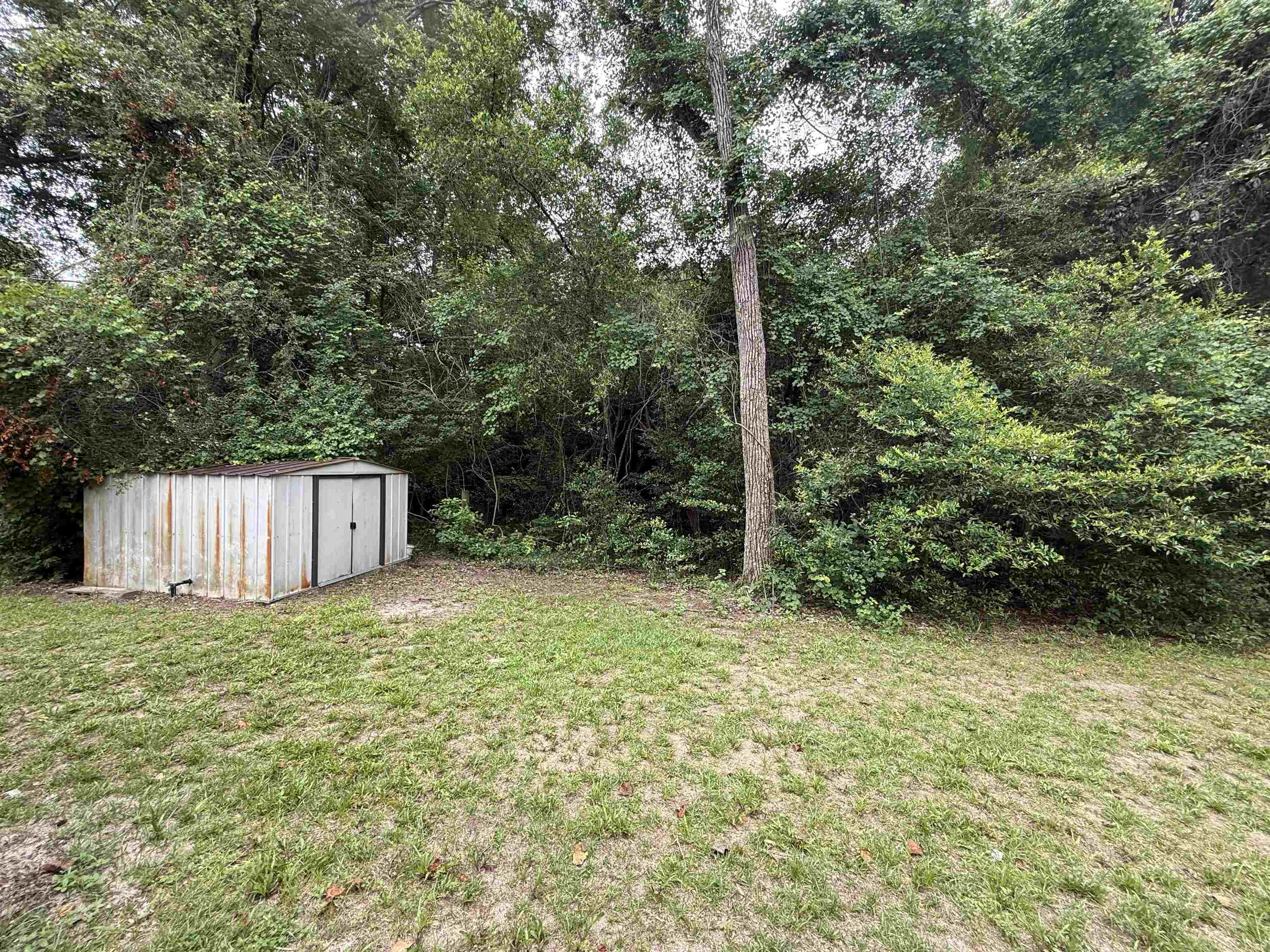 5525 Springhill Road Tallahassee, FL 32305 - Photo 16 of 16