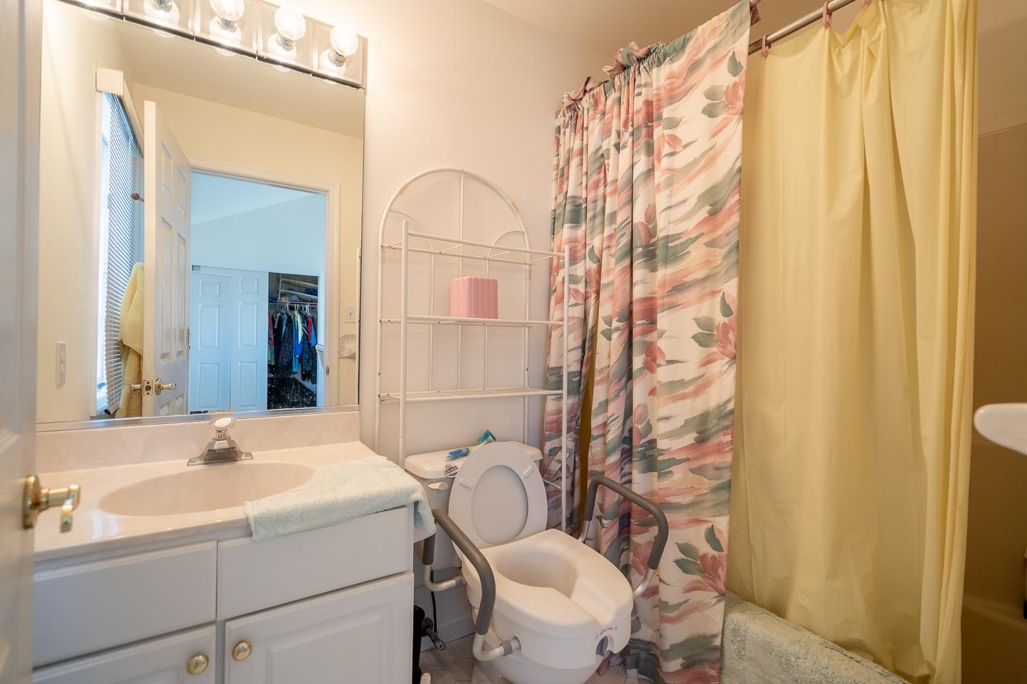 12 82nd Street, Unit NORTH Sea Isle City, NJ 08243 - Photo 25 of 26 a bathroom with a sink toilet and shower
