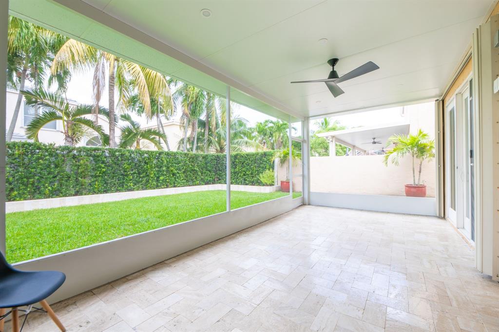 724 Northwest 155th Terrace Pembroke Pines, FL 33028 - Photo 41 of 46