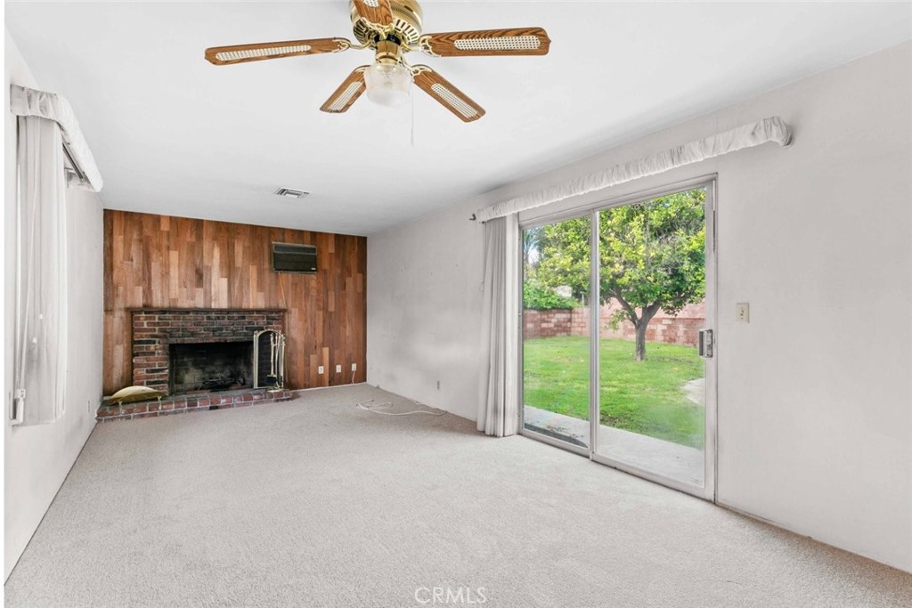 9825 Tujunga Canyon Place Tujunga, CA 91042 - Photo 19 of 36