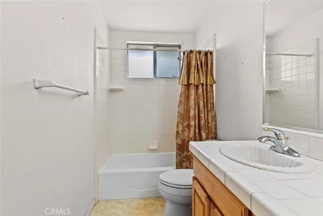 $950,000 | 9825 Tujunga Canyon Place, Tujunga, CA 91042