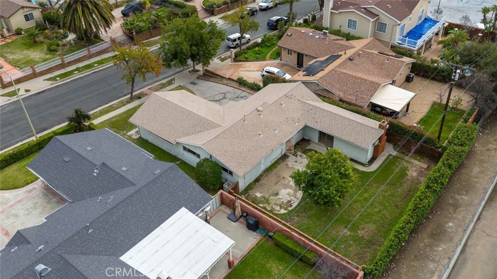 9825 Tujunga Canyon Place Tujunga, CA 91042 - Photo 33 of 36